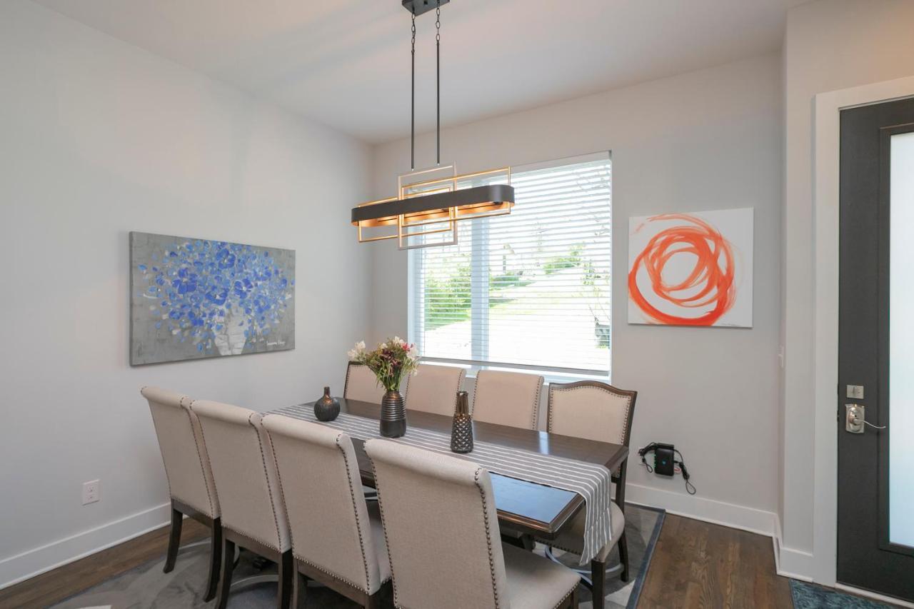 Luxury Townhome Skyline Views Mins To Dt Nashville Exteriör bild