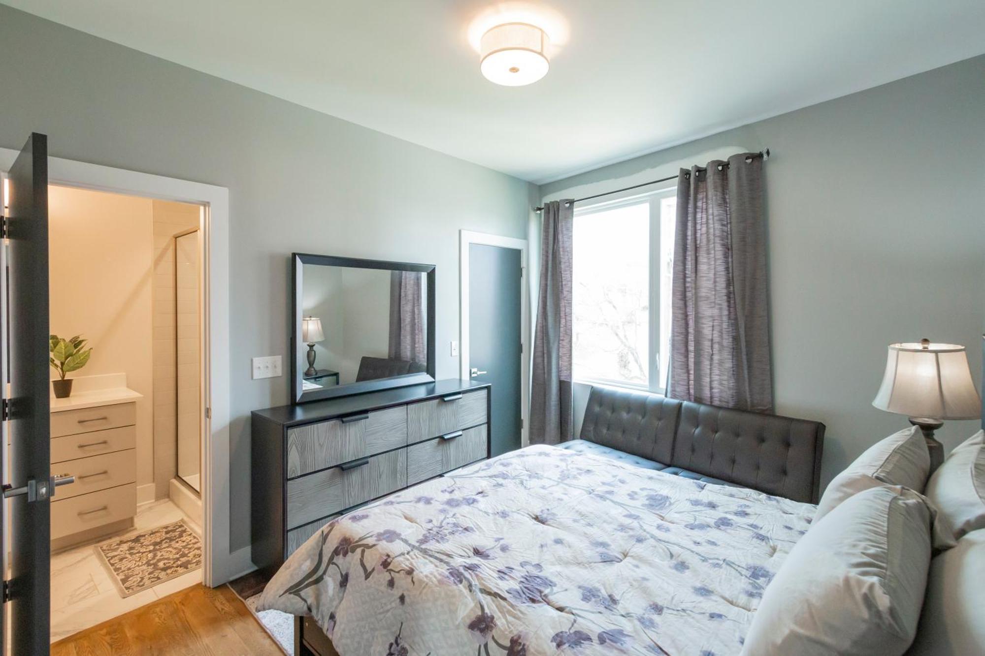 Luxury Townhome Skyline Views Mins To Dt Nashville Exteriör bild